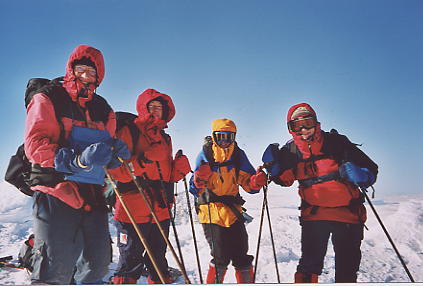 On top of Veslesmeden looking West, Rondane, Norway 11/3/2004 - Picture by Anne-lise Labeyrie